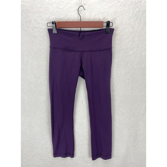 Lululemon Free Runner Cropped Leggings Women’s Size 4 Purple Active Athletic - Picture 1 of 7